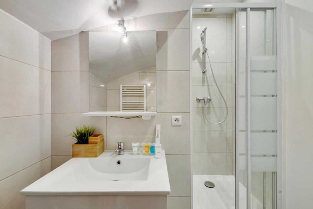 250 Suite Sainte - Superb Apartment In Paris Extérieur photo
